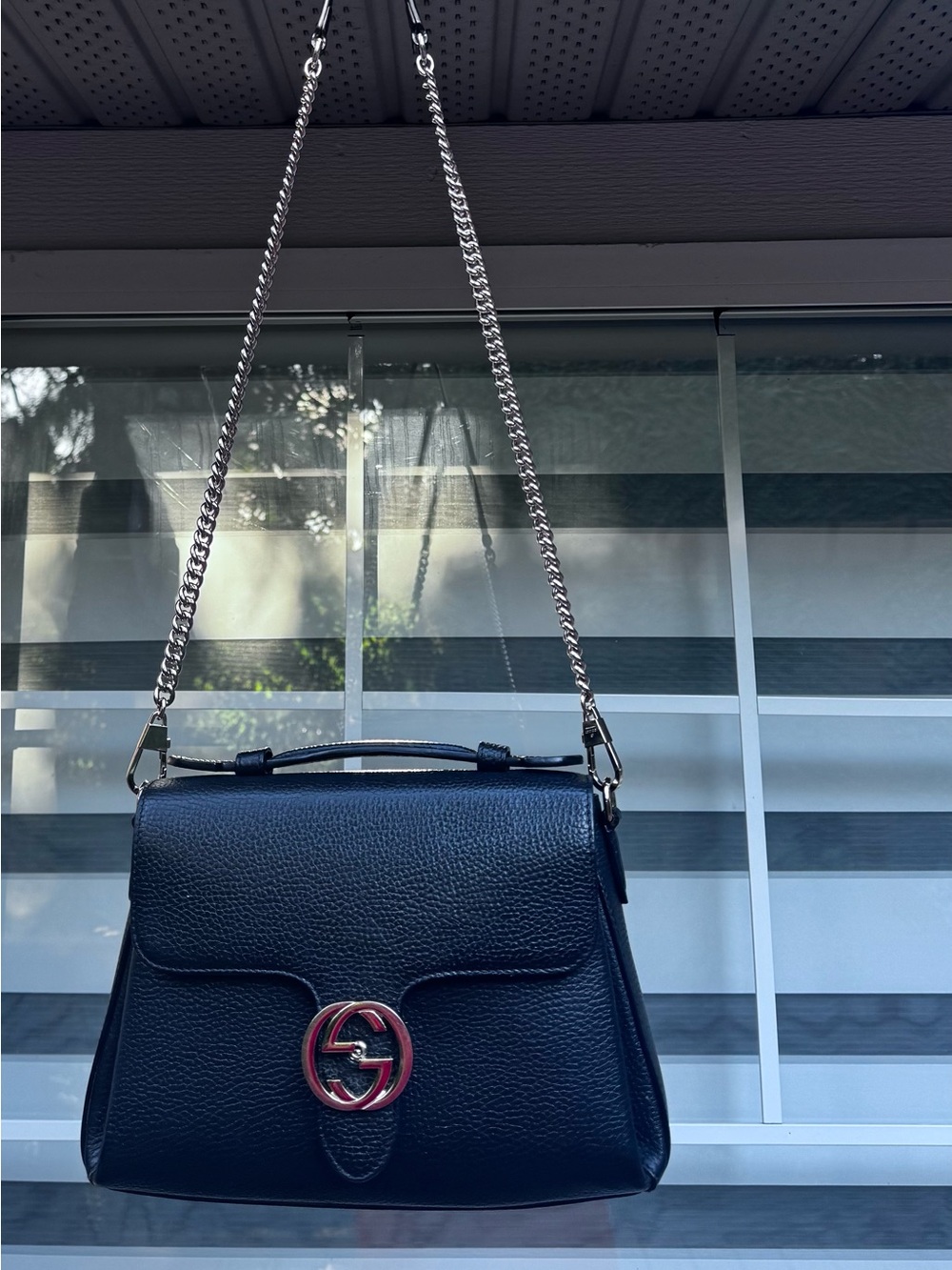 Leather Medium Shoulder Bag with Gold Double G Clasp - Picture 8 of 11